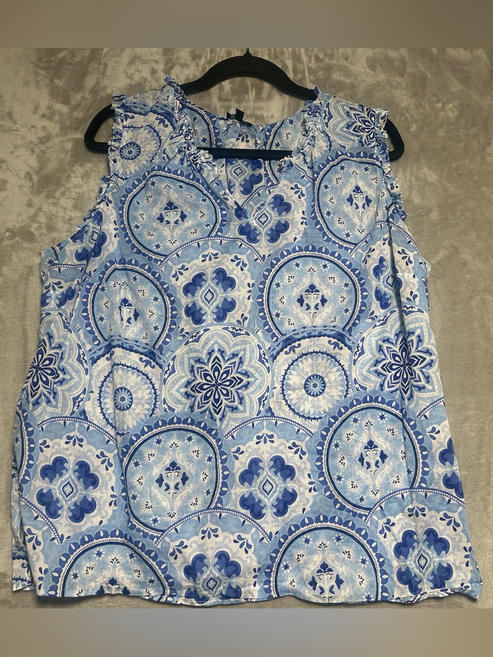 Talbots Ruffle V Neck Tank Top Women’s 2XP Blue Floral Sheer